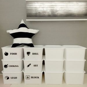 セリアのモノトーンアイテムを使って収納上手をめざそう 雑貨トルテ